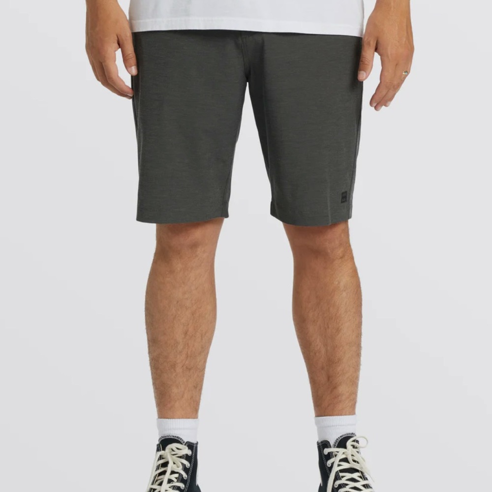 Billabong Crossfire 21" Hybrid Submersible Shorts 28 NWT